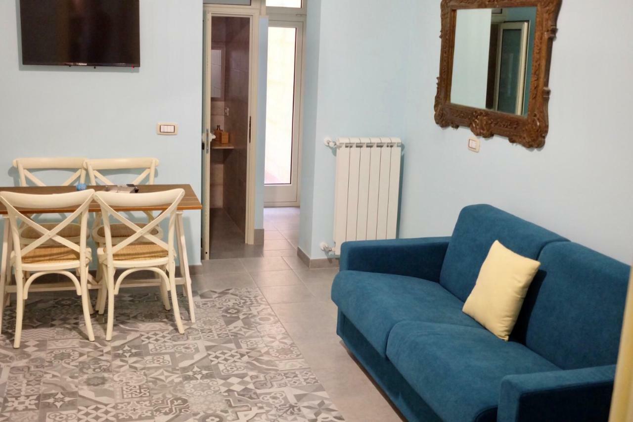 4 Balconi Liberty Apartments Lecce Exterior photo